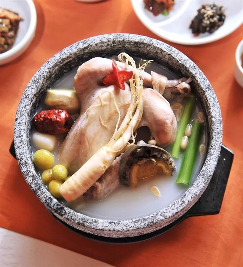 1/2 GÀ THẢO MỘC (Phần)